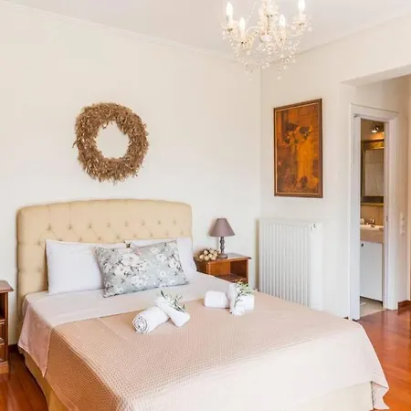 Βίλα Villa Elena *